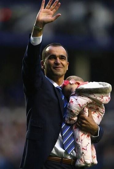 Luella Martinez with her father Roberto Martinez